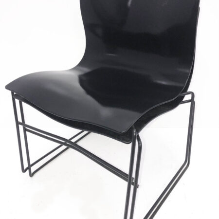 Black Knoll Handkerchief Chair